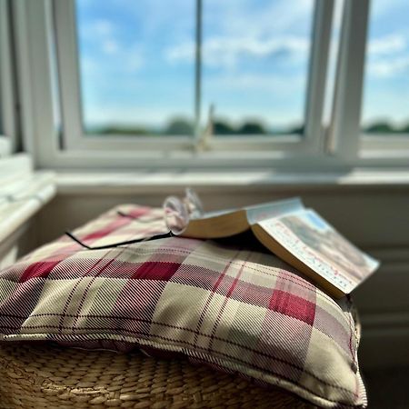 Clarence Quarters Self-Catering Guest House Portsmouth Exteriör bild