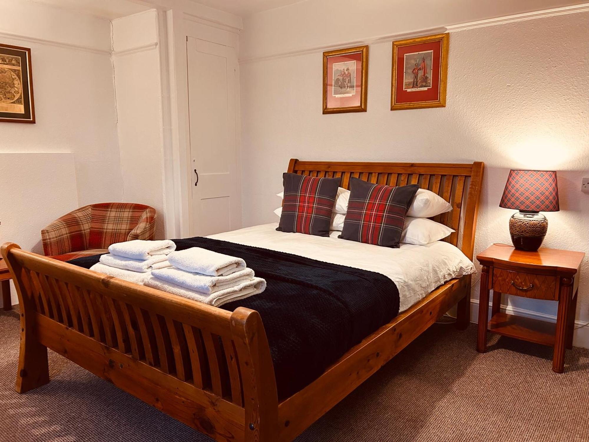 Clarence Quarters Self-Catering Guest House Portsmouth Exteriör bild
